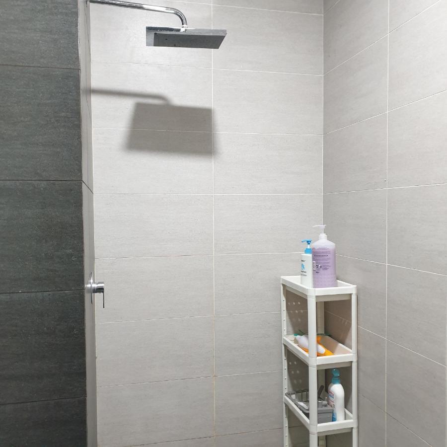 Nice Stay In Heart Of Kota Bharu@Troika,Free Wifi. Ngoại thất bức ảnh